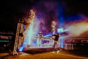 'Op dít moment is iedereen wel in voor een feestje!'