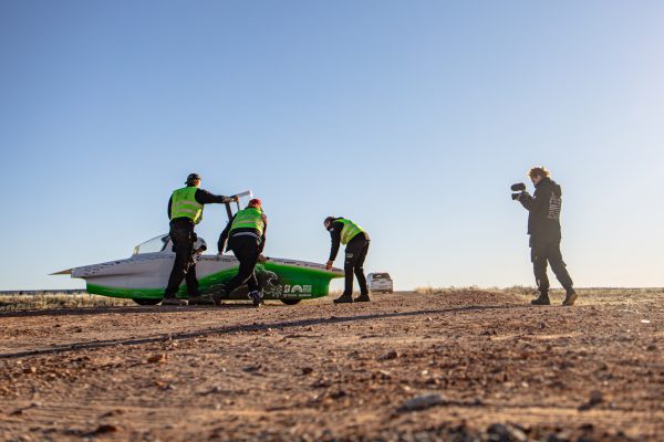 Daan racete door de outback van Australië: ‘Sliepen langs de weg’