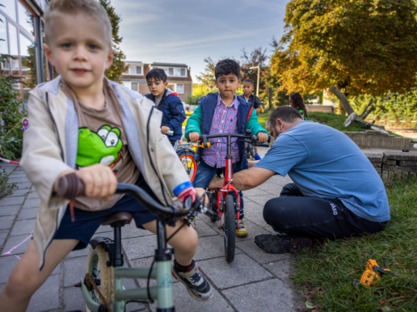 Fietsles voor kleuters: Gaan met die banaan!