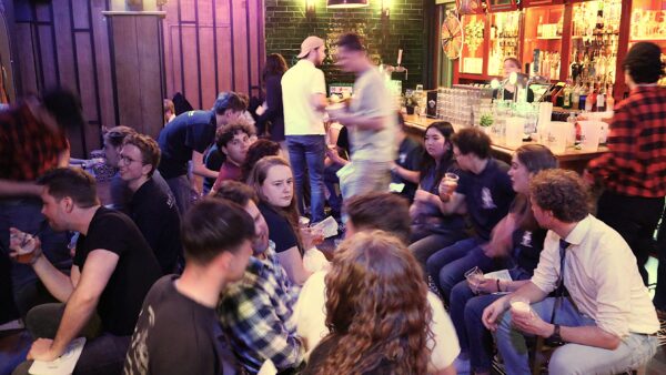 Lustrum cantus bij Oikos: ‘Maak er een traditie van!’